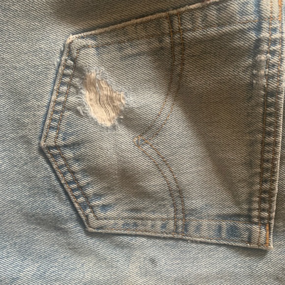 Levi’s 501 denim shorts - Picture 4 of 10